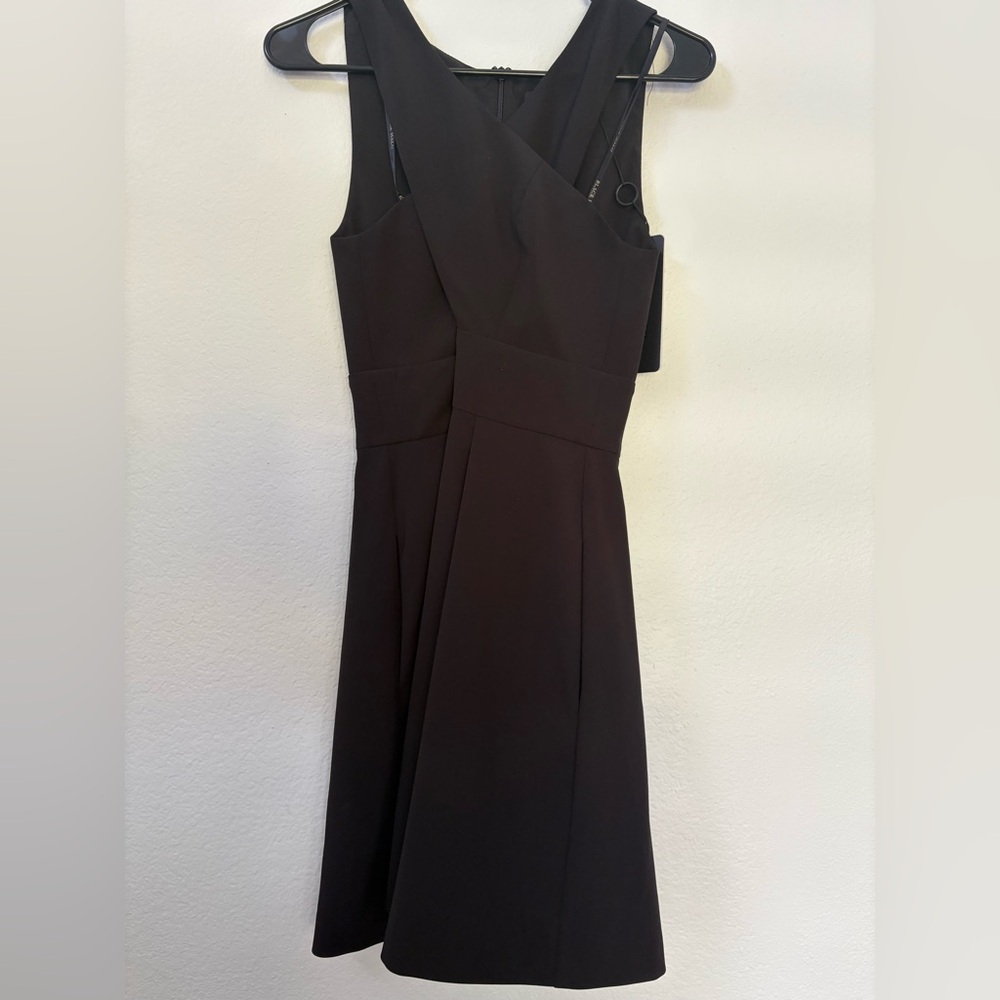 Elegant Black Sleeveless Dress
